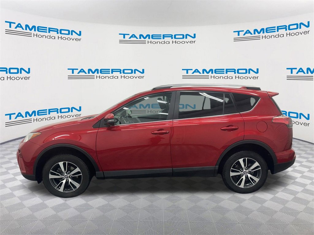 Used 2017 Toyota RAV4 XLE image 2