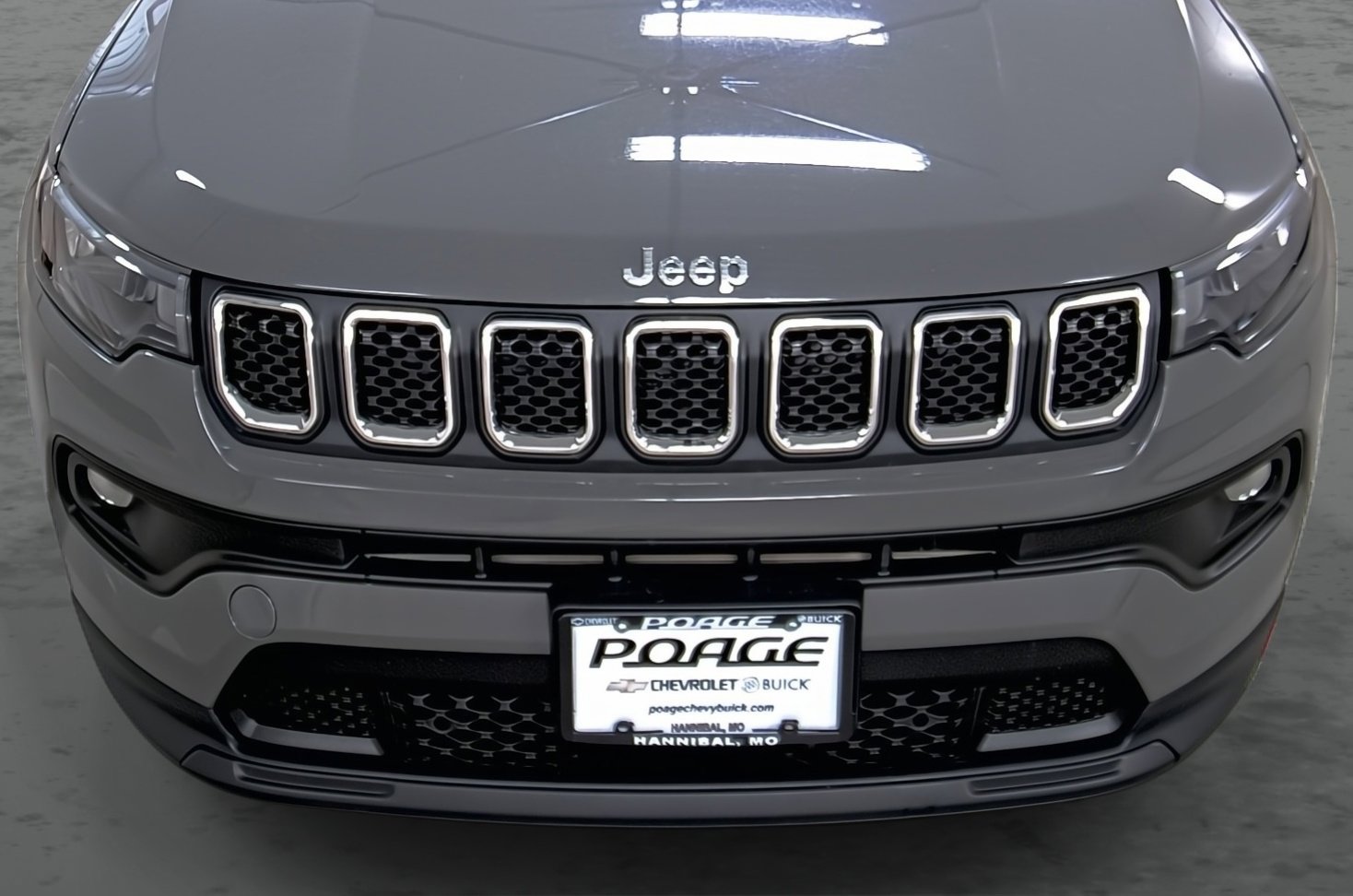 Used 2023 Jeep Compass Latitude w/ Convenience Group AWD/4WD image 16