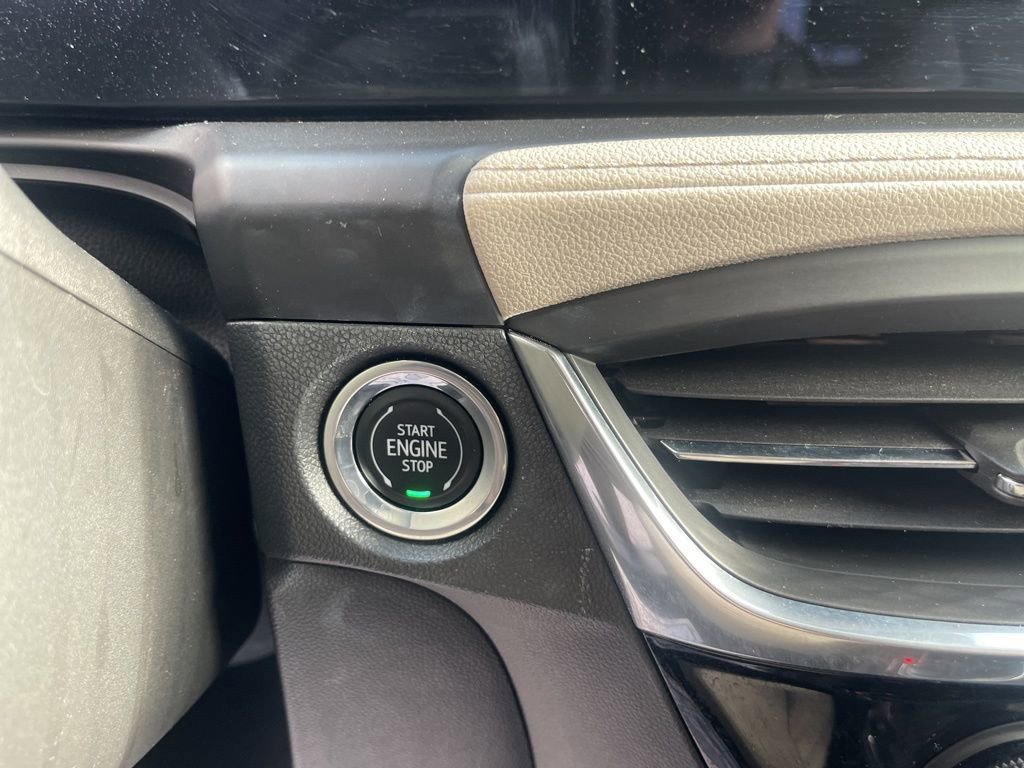 Certified 2024 Buick Encore GX Sport Touring image 29