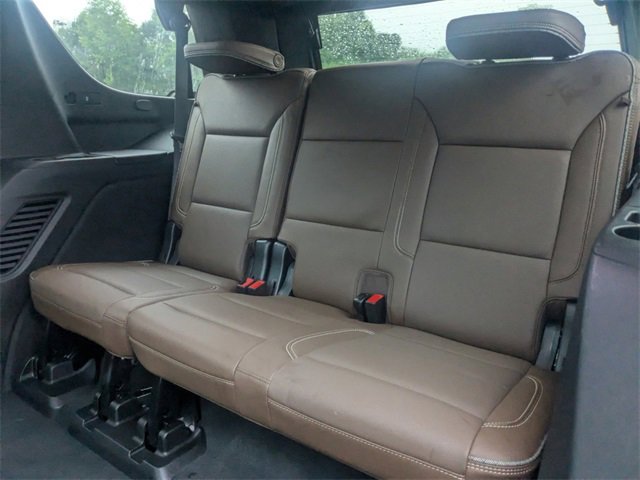 Used 2021 Chevrolet Tahoe High Country w/ Premium Package image 15