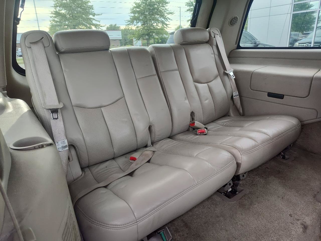 Used 2003 Cadillac Escalade AWD image 19