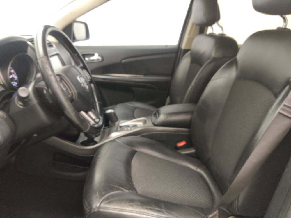 Used 2020 Dodge Journey Crossroad FWD image 17