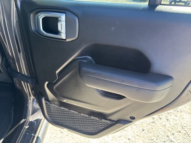 Used 2024 Jeep Wrangler Rubicon image 22