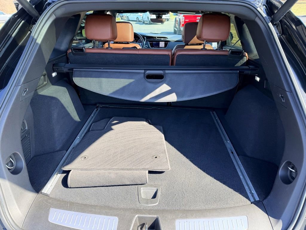 Used 2022 Cadillac XT5 Sportv w/ Technology Package image 21