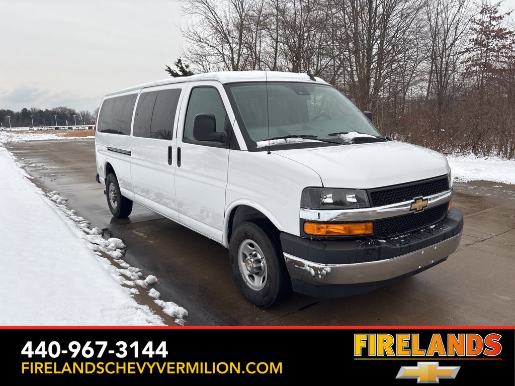 Used 2024 Chevrolet Express 3500 LT w/ LT Preferred Equipment Group image 11