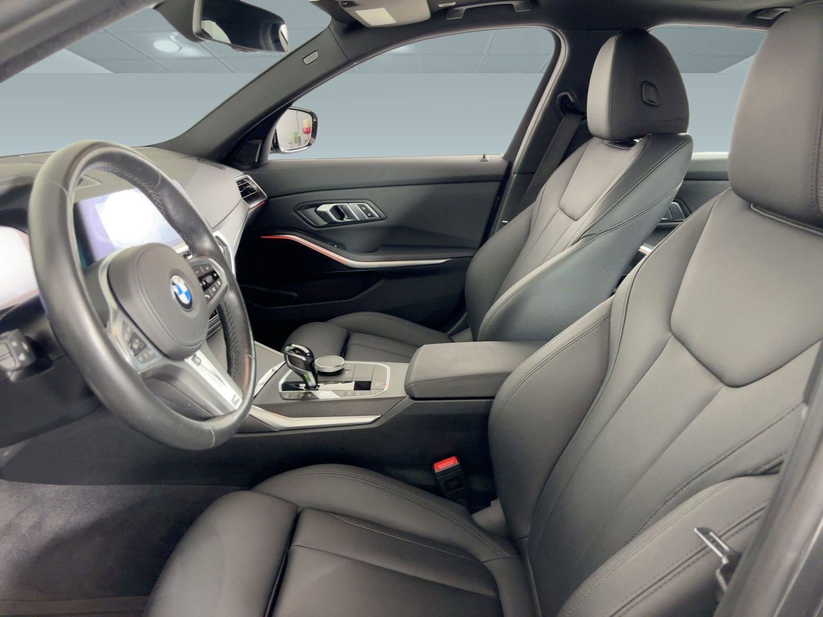 Used 2021 BMW 330e xDrive w/ M Sport Package image 20