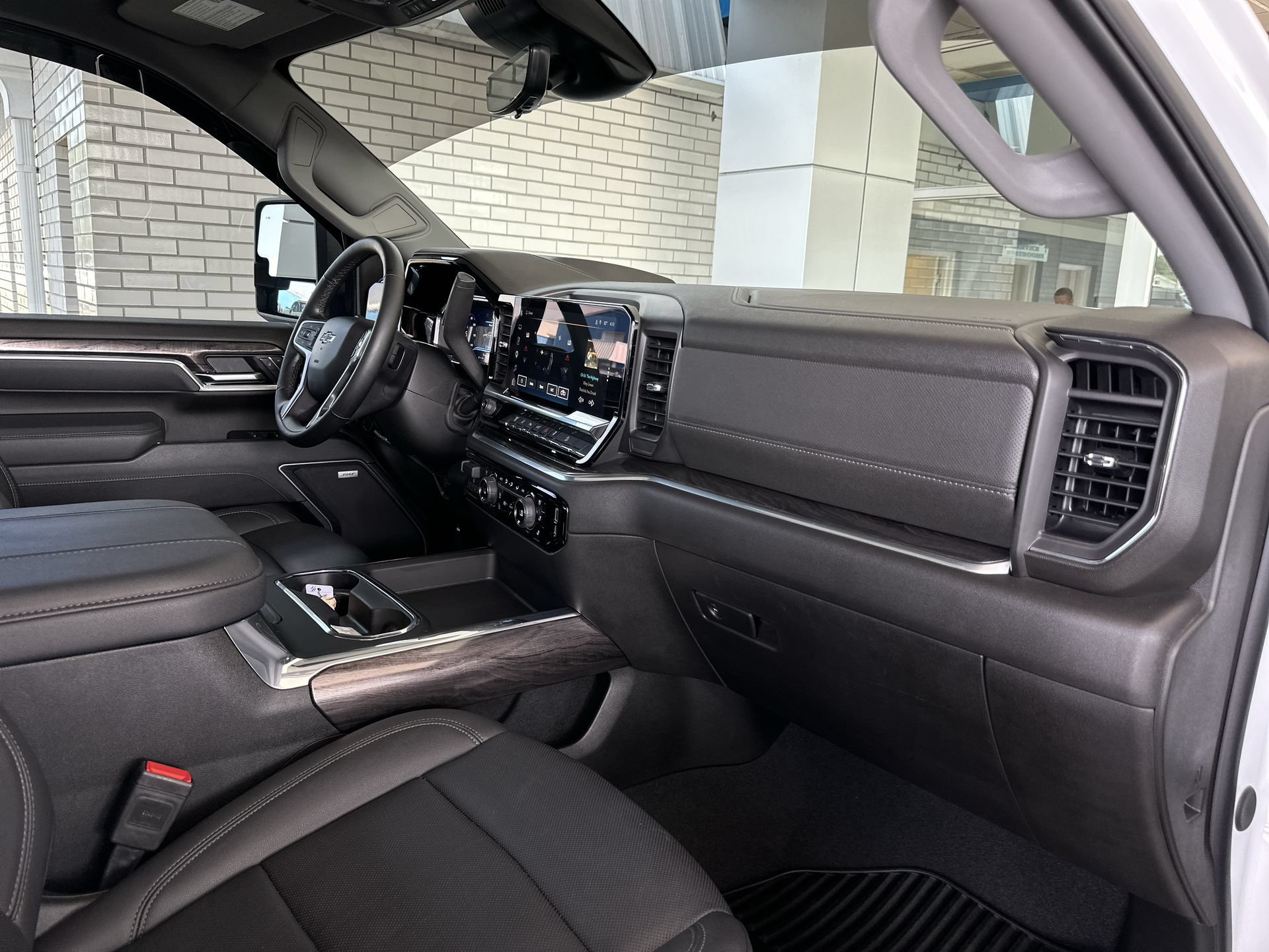 Certified 2025 Chevrolet Silverado 2500 LTZ w/ Trail Boss Package AWD/4WD image 29