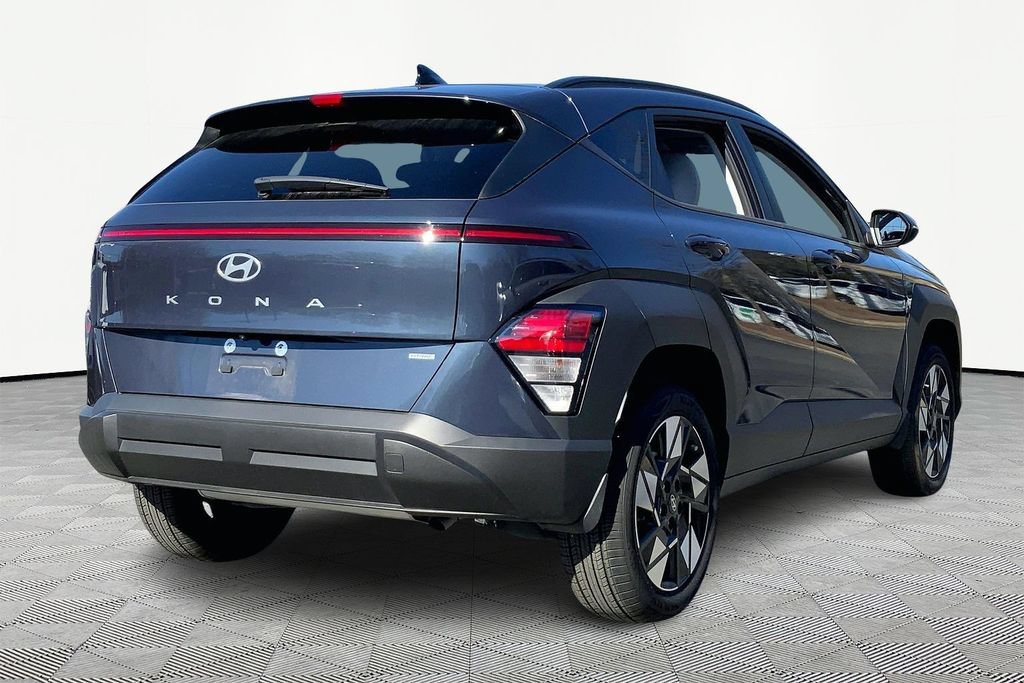Used 2024 Hyundai Kona SEL AWD/4WD image 5