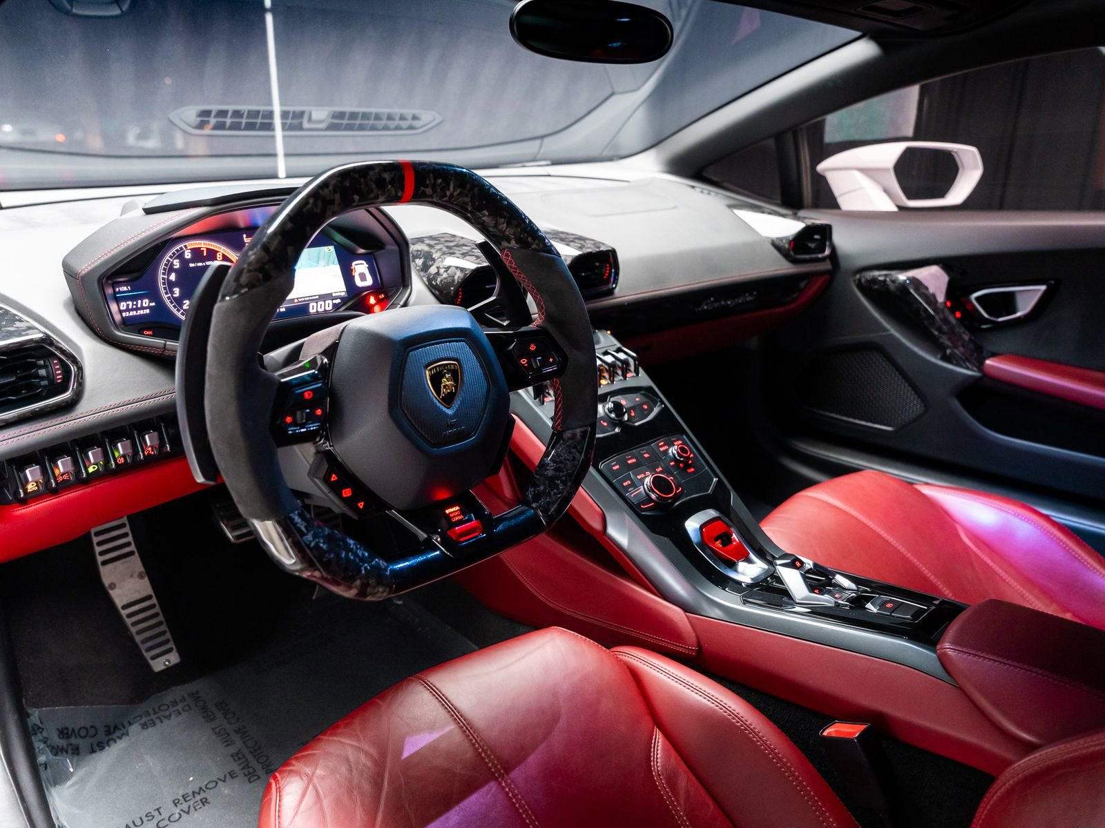 Used 2015 Lamborghini Huracan LP 610-4 image 41