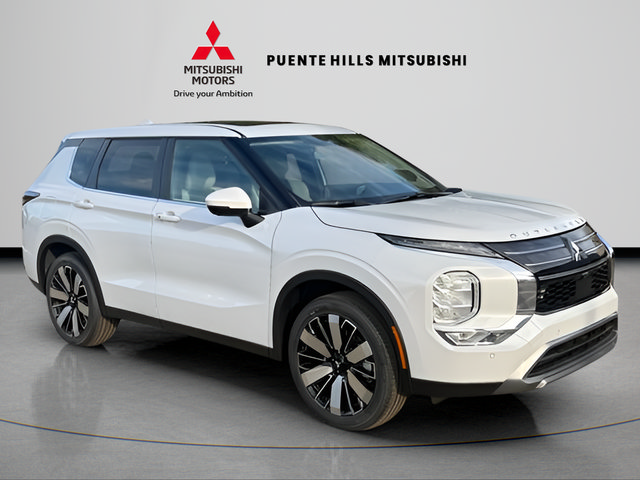 New 2026 Mitsubishi Outlander FWD image 3