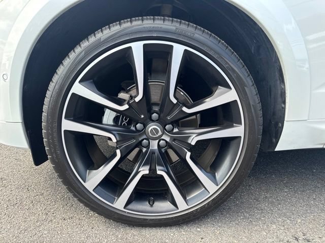 Used 2023 Volvo XC60 B5 Ultimate w/ Climate Package AWD/4WD image 9