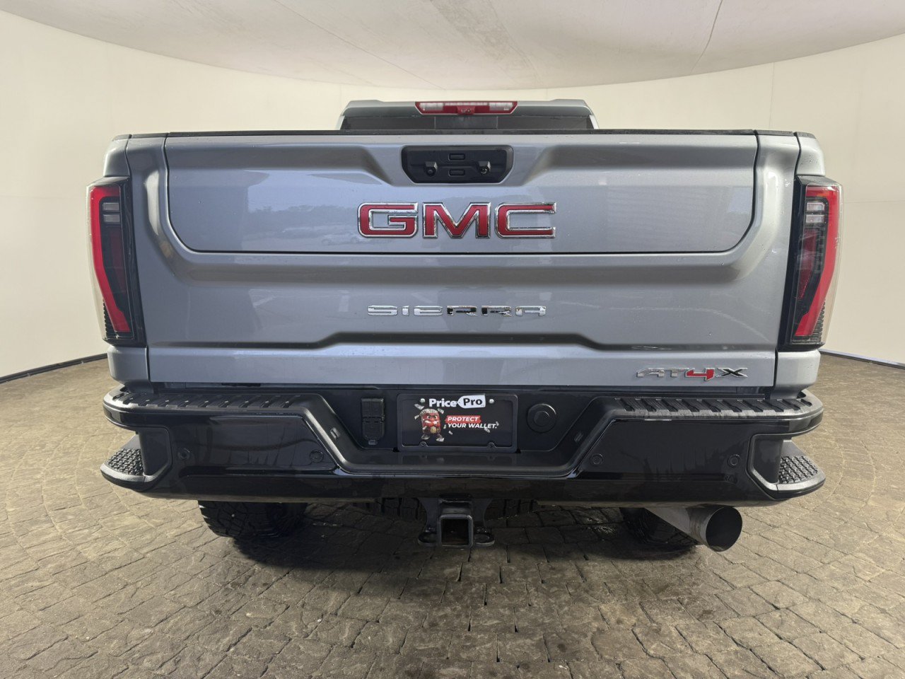 Used 2026 GMC Sierra 2500 AT4X AWD/4WD image 7