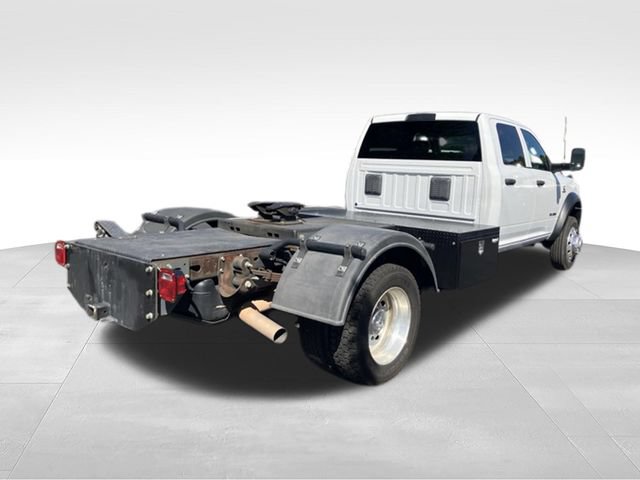 Used 2022 RAM 5500 Tradesman w/ Chrome Appearance Group AWD/4WD image 5