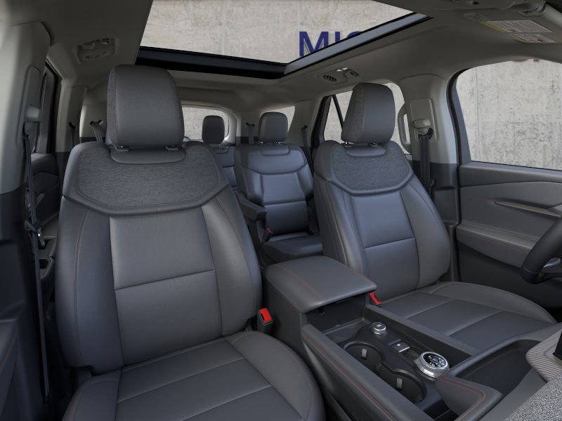 New 2026 Ford Explorer Active w/ Active Comfort Package image 10