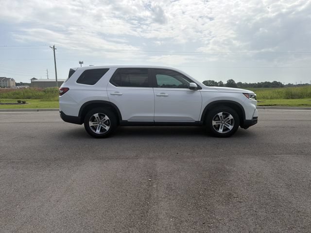 Used 2025 Honda Pilot EX-L image 6
