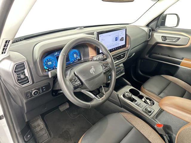 Used 2025 Ford Bronco Sport Outer Banks AWD/4WD image 10