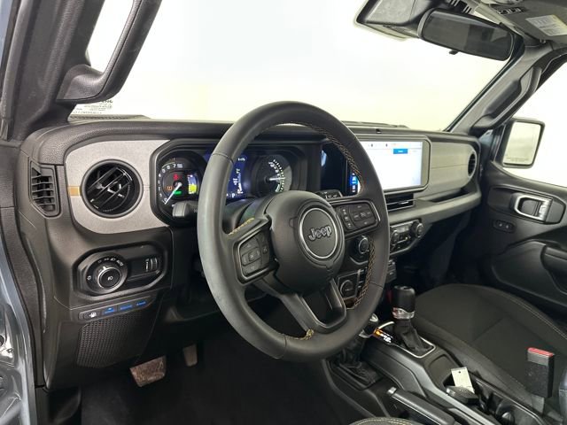 Used 2024 Jeep Wrangler Unlimited w/ Convenience Group image 13