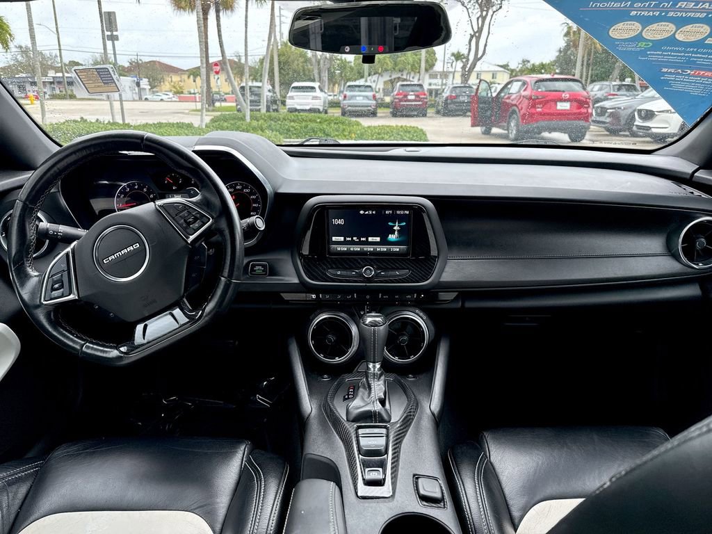 Used 2018 Chevrolet Camaro LT w/ RS Package image 15