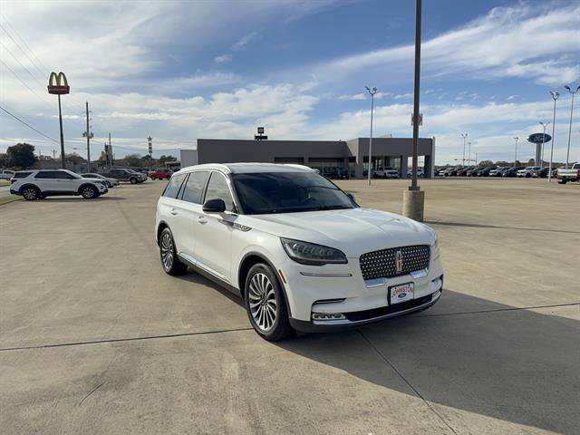 Used 2020 Lincoln Aviator Reserve w/ Class IV Trailer Tow Package RWD image 2