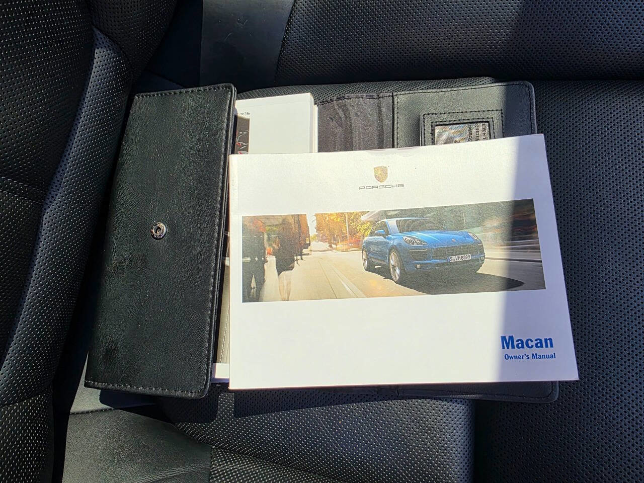 Used 2015 Porsche Macan S w/ Premium Package Plus AWD/4WD image 38