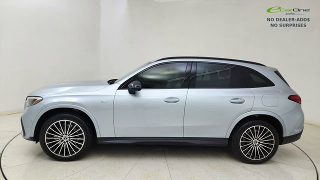 Used 2025 Mercedes-Benz GLC 350e 4MATIC w/ AMG Line image 3