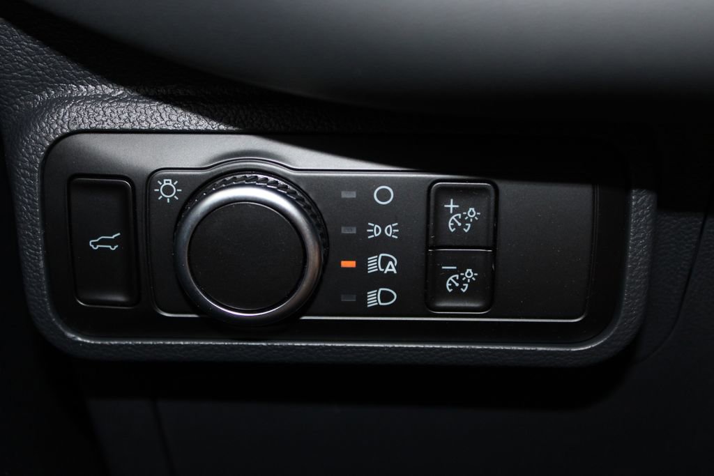 New 2026 Ford Explorer Active image 40