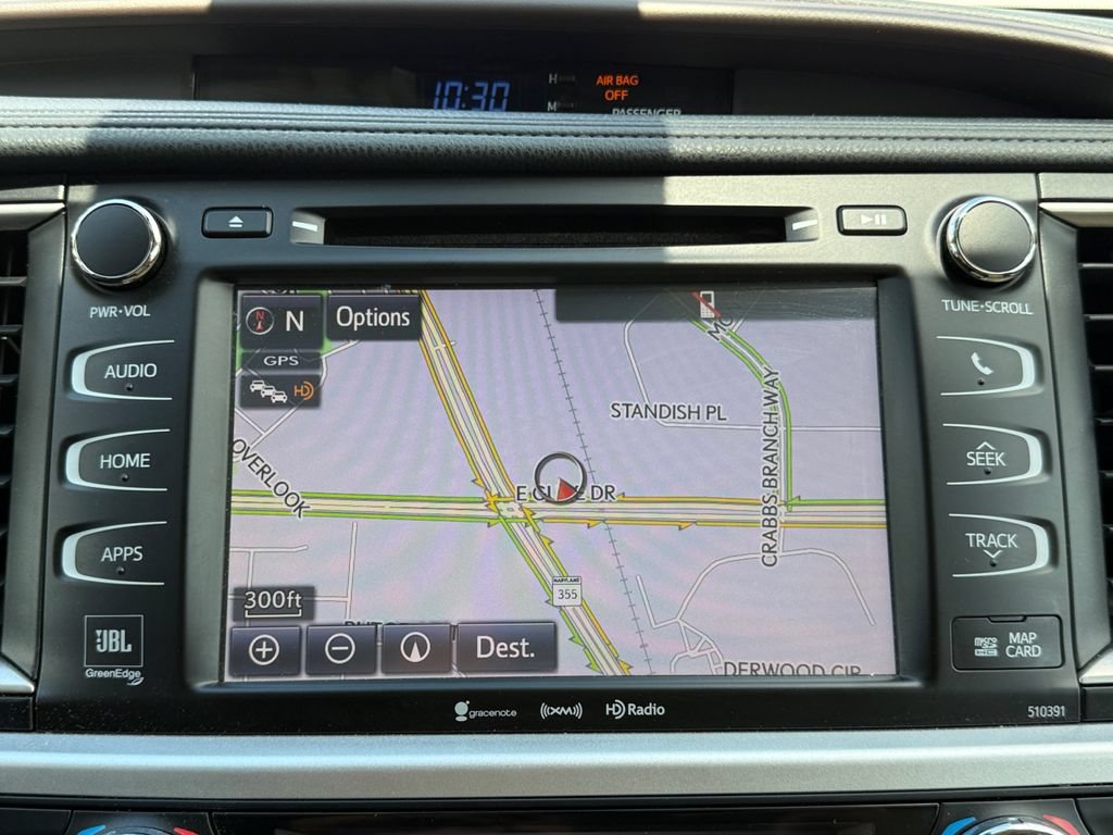 Used 2019 Toyota Highlander Limited AWD/4WD image 16