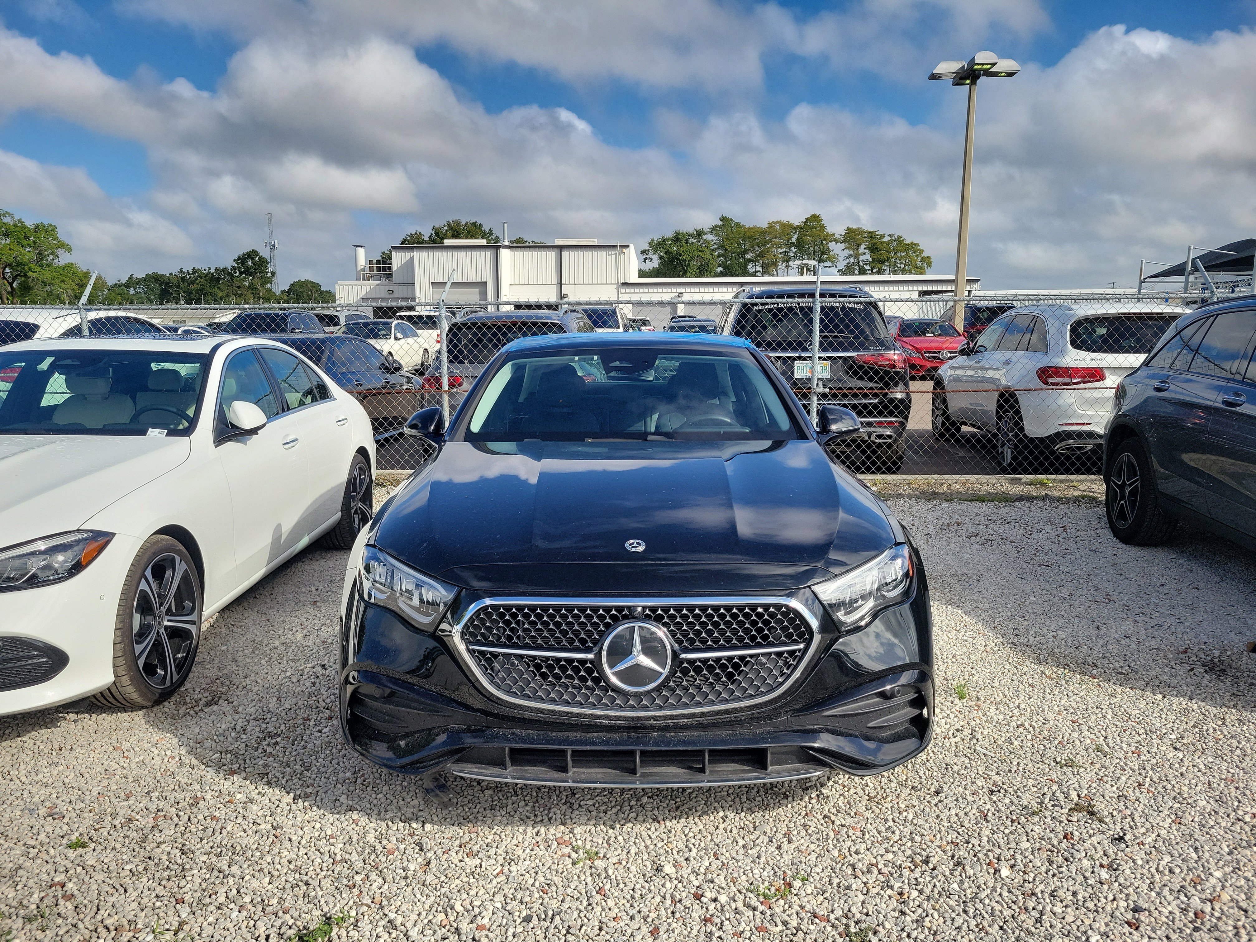 Used 2025 Mercedes-Benz E 350 Sedan image 2