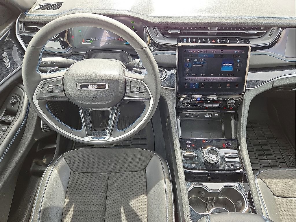 Used 2023 Jeep Grand Cherokee Trailhawk w/ Advanced Protech Group II AWD/4WD image 21