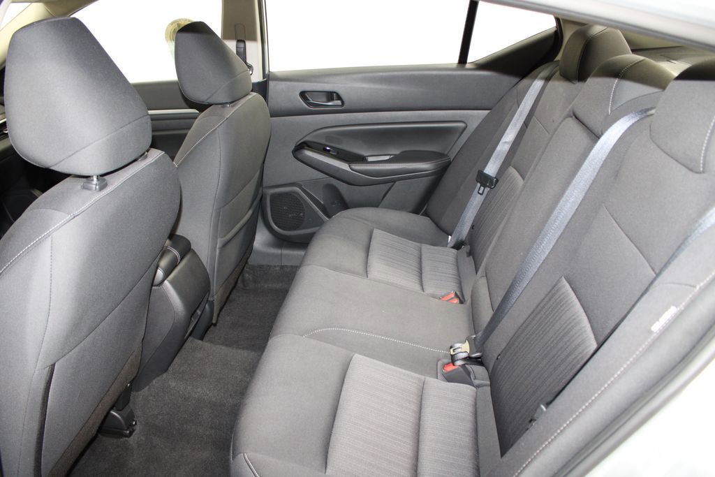 Used 2023 Nissan Altima 2.5 SV image 22