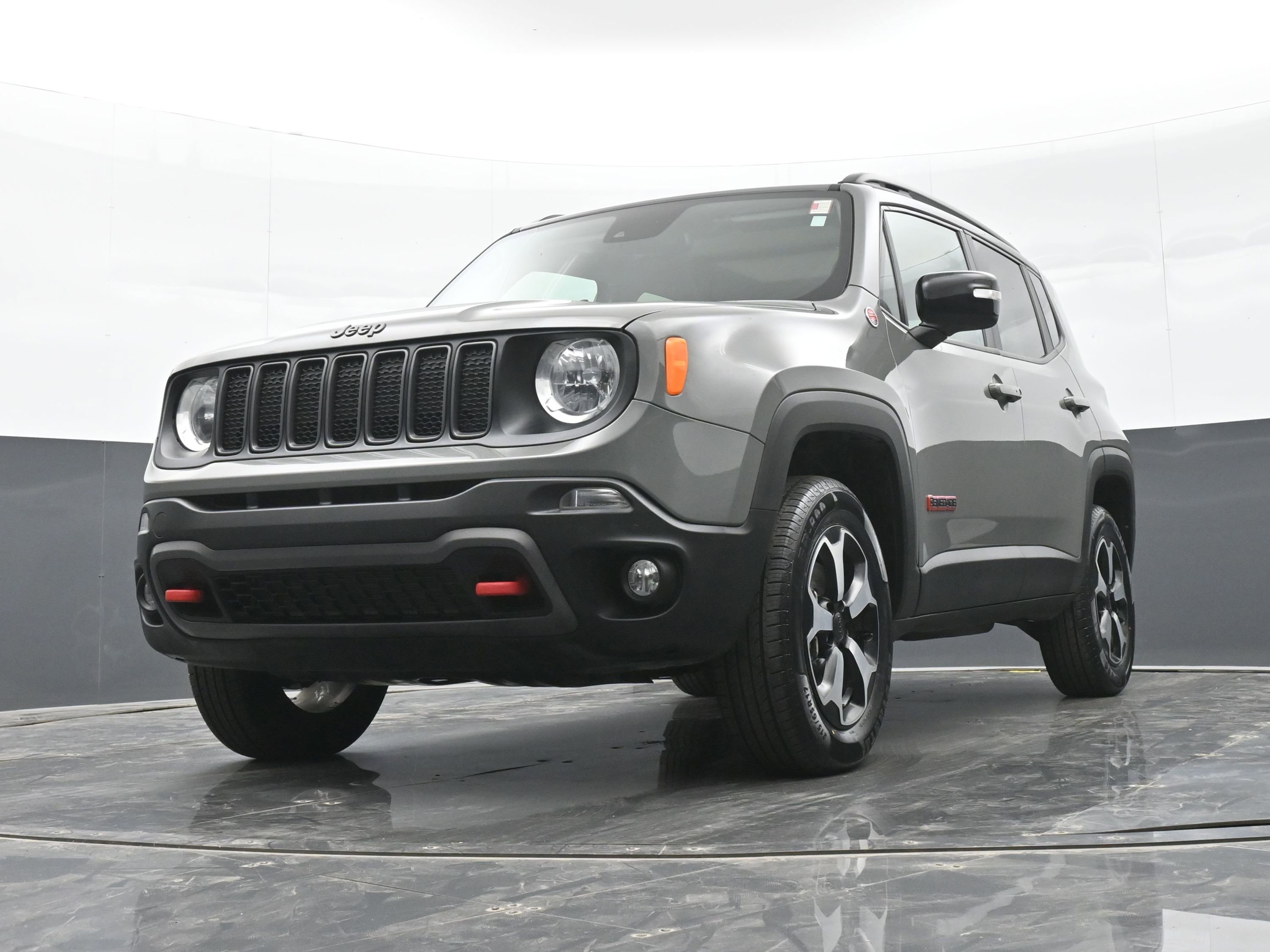 Used 2022 Jeep Renegade Trailhawk w/ Sun/Sound Group AWD/4WD image 37