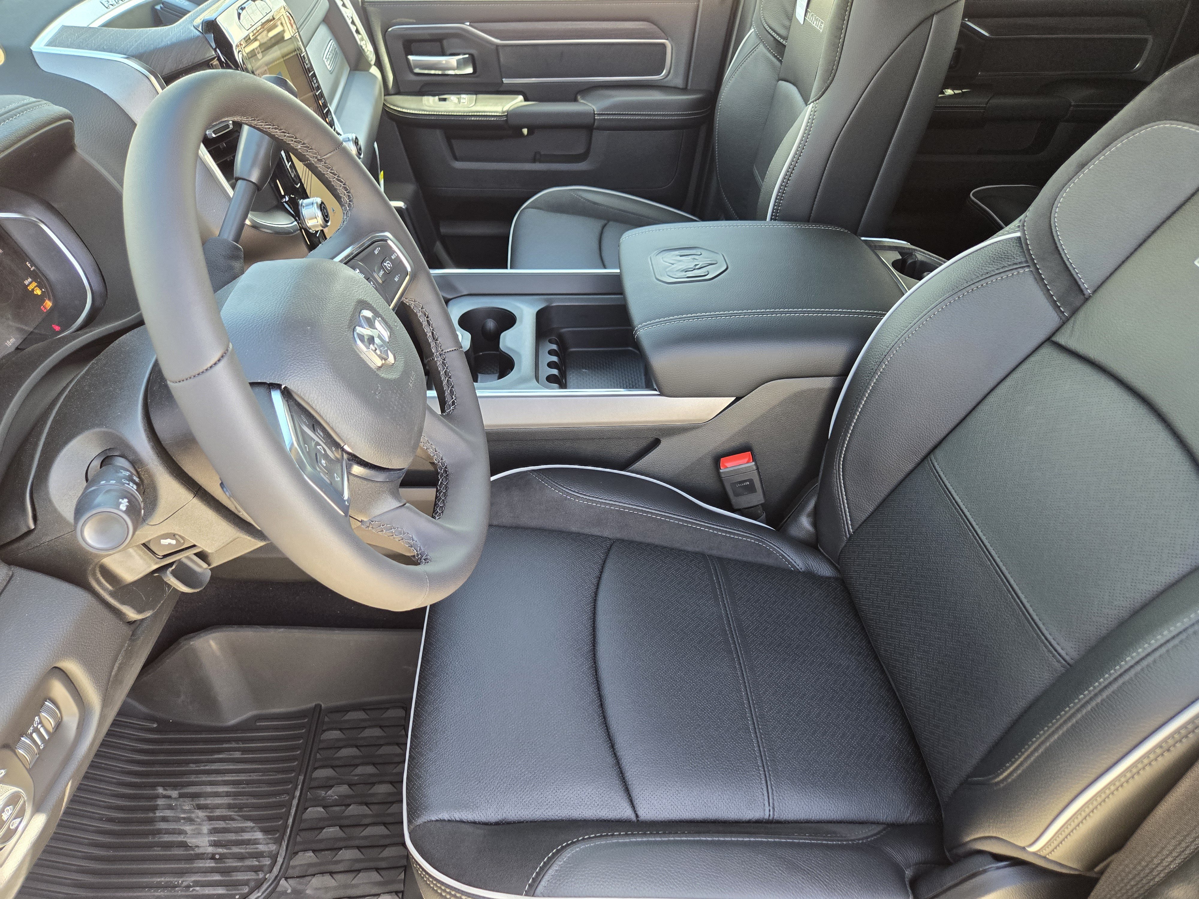 New 2026 RAM 2500 Laramie w/ Night Edition AWD/4WD image 12