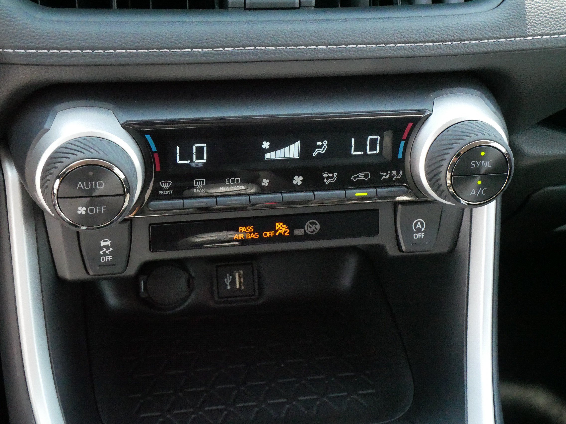 Certified 2025 Toyota RAV4 XLE AWD/4WD image 23