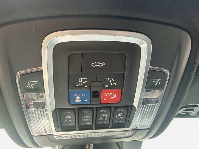 Used 2019 RAM 1500 Limited w/ Advanced Safety Group RWD image 19