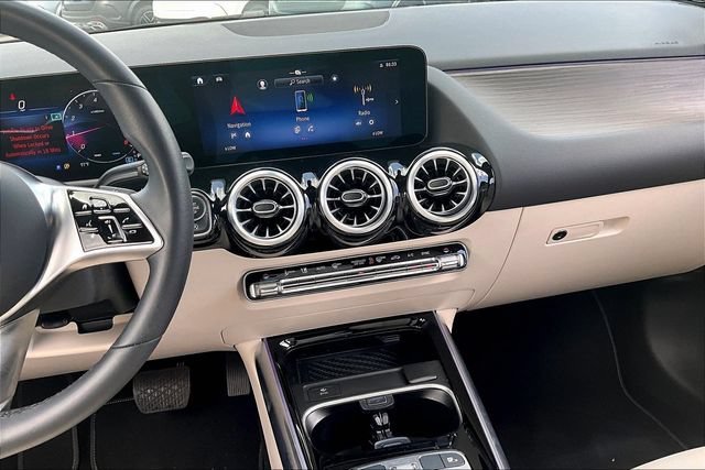 Certified 2025 Mercedes-Benz GLA 250 image 6