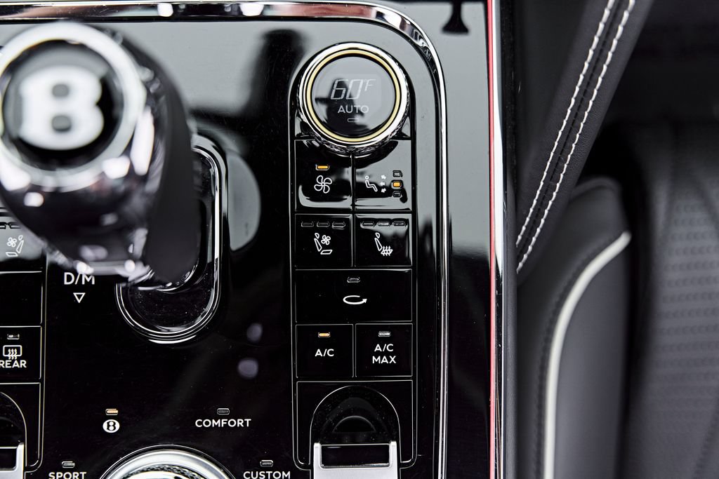 Used 2022 Bentley Flying Spur V8 AWD/4WD image 80
