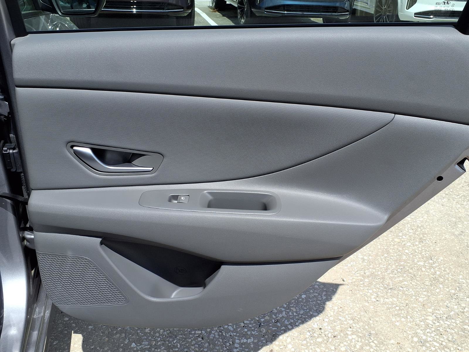 Used 2026 Hyundai Elantra Sport image 13