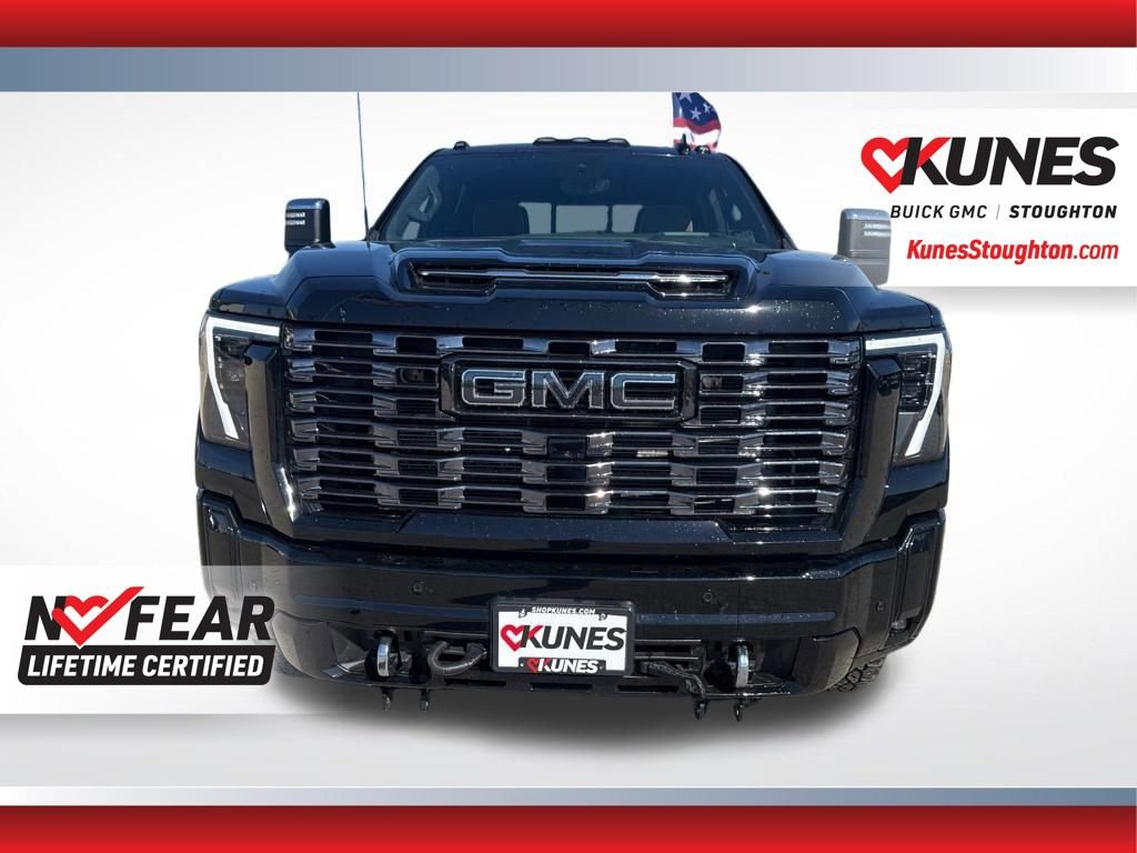 Used 2025 GMC Sierra 3500 Denali Ultimate AWD/4WD image 5