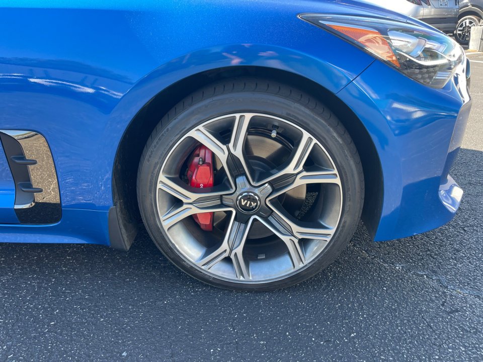 Used 2021 Kia Stinger GT2 image 25