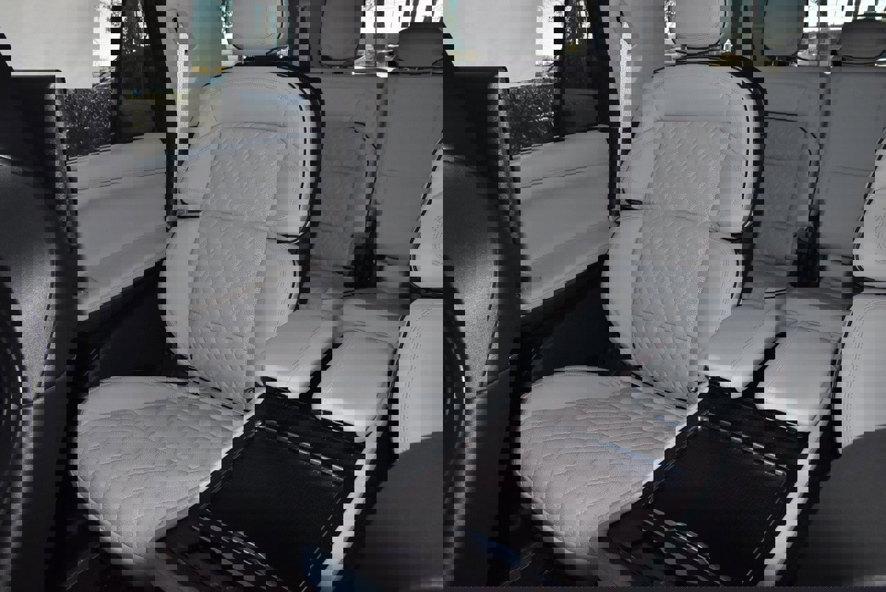 New 2026 Lincoln Navigator L Black Label image 22