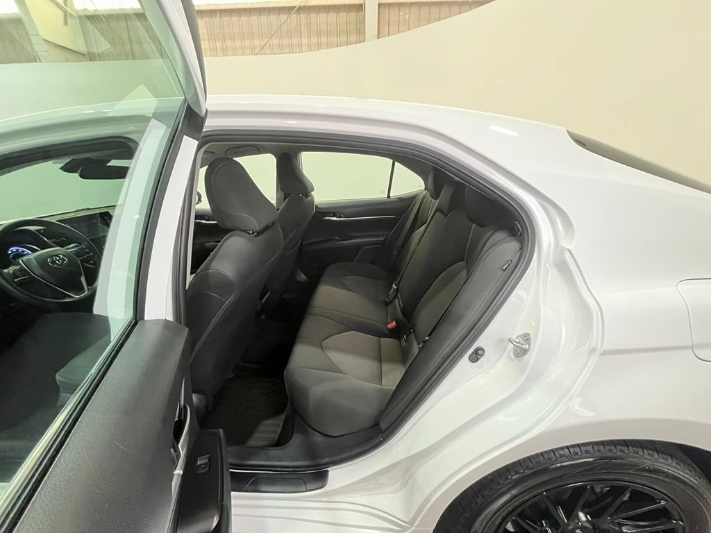 Used 2023 Toyota Camry LE FWD image 18