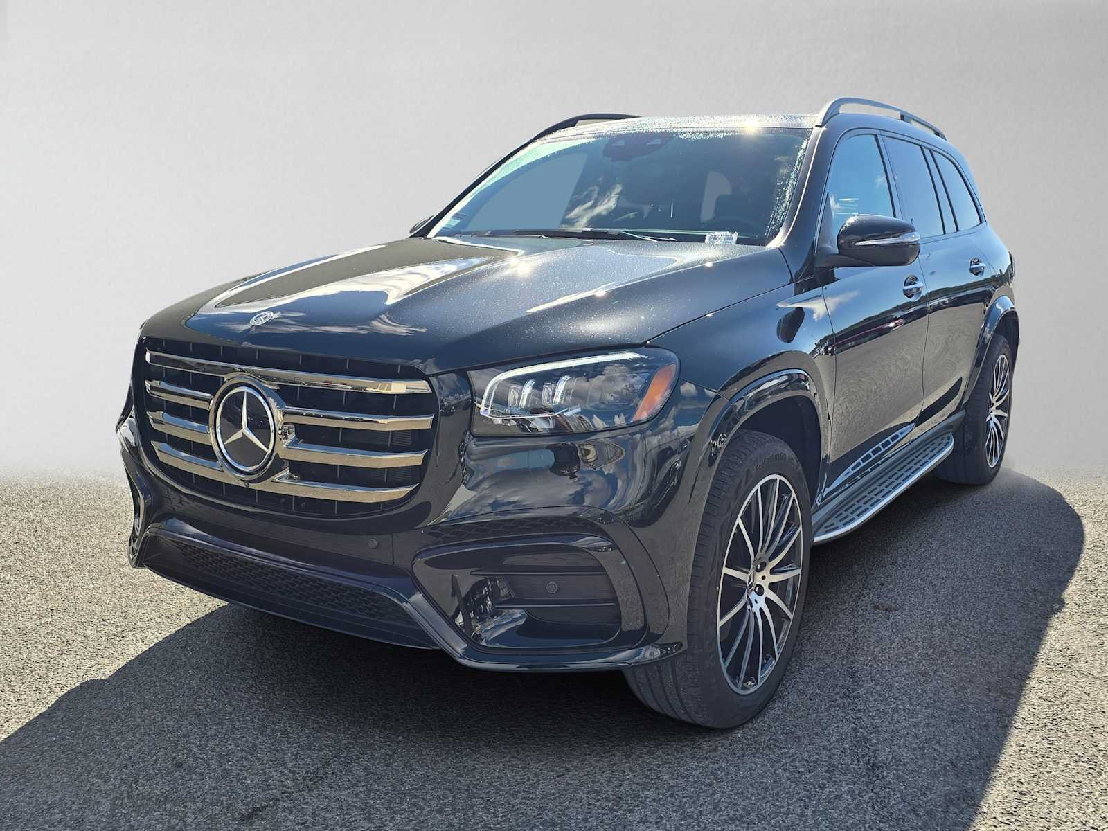 Used 2026 Mercedes-Benz GLS 450 4MATIC image 10