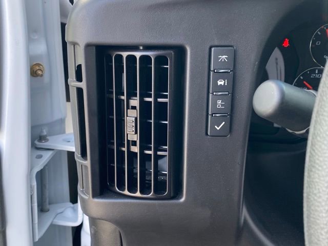 New 2024 GMC Savana 3500 w/ Power Convenience Package image 27