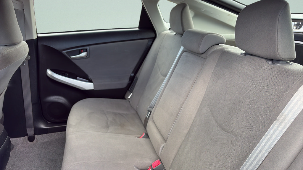 Used 2014 Toyota Prius Three FWD image 15