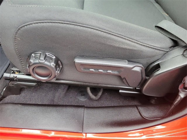 Used 2021 Jeep Wrangler Unlimited Sahara w/ Dual Top Group image 18