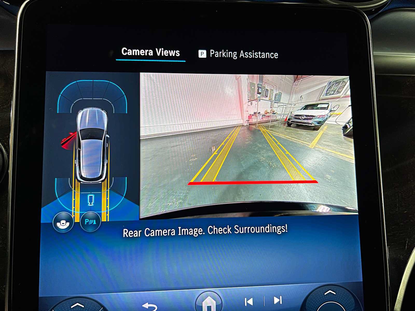 Used 2025 Mercedes-Benz GLC 300 image 39