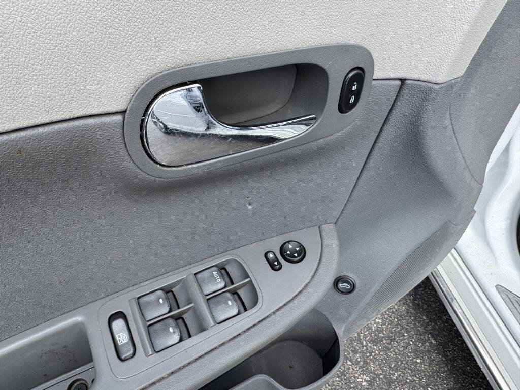 Used 2012 Chevrolet Malibu LT w/ Power Package image 9