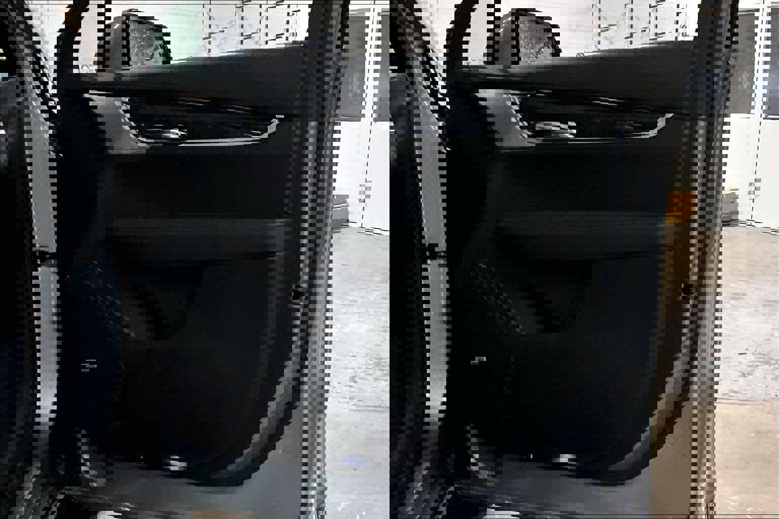 Used 2025 Cadillac XT6 Premium Luxury image 22