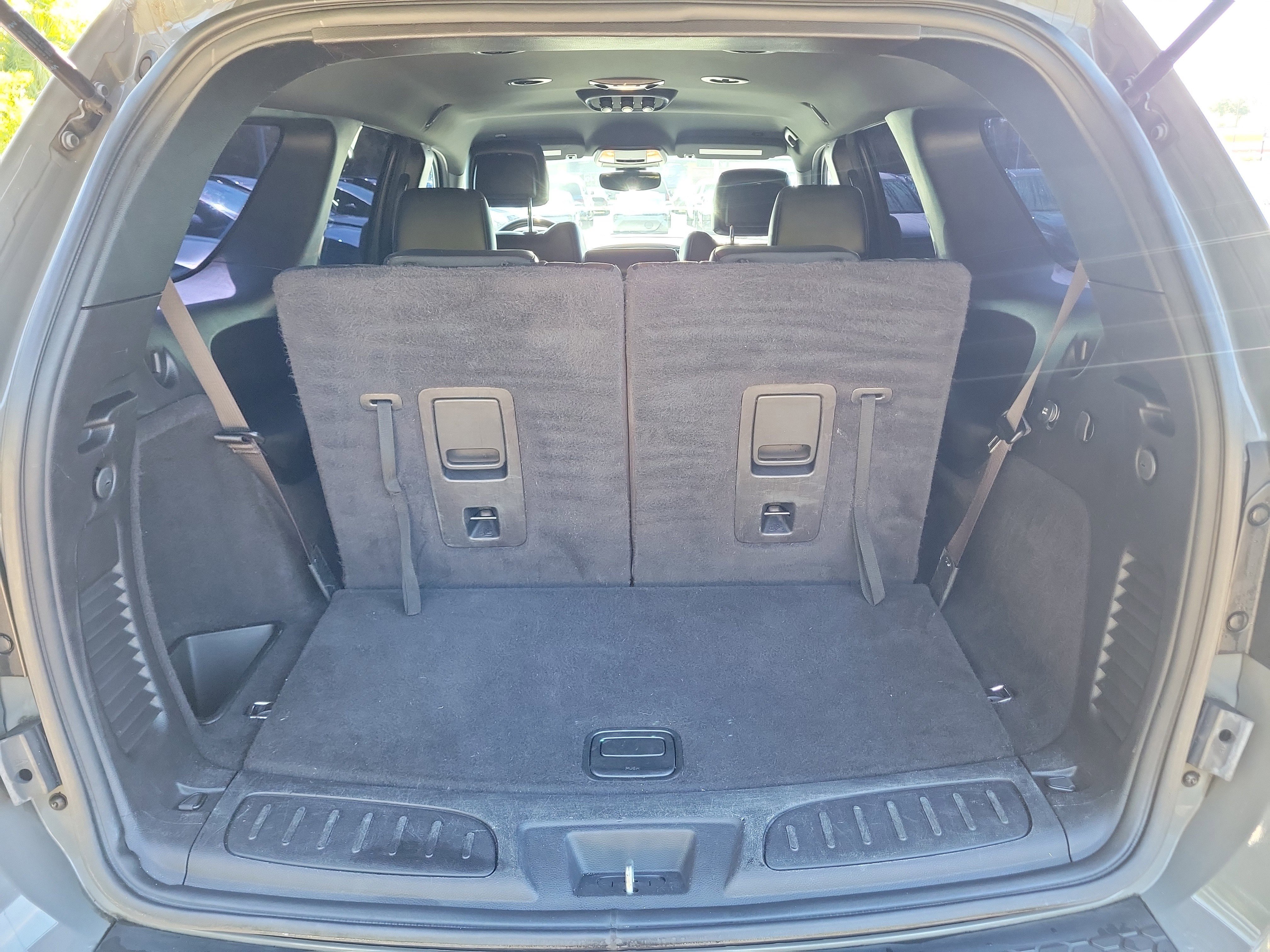 Used 2019 Dodge Durango GT w/ Blacktop Package AWD/4WD image 14