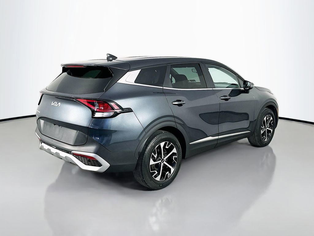 Used 2024 Kia Sportage EX FWD image 7